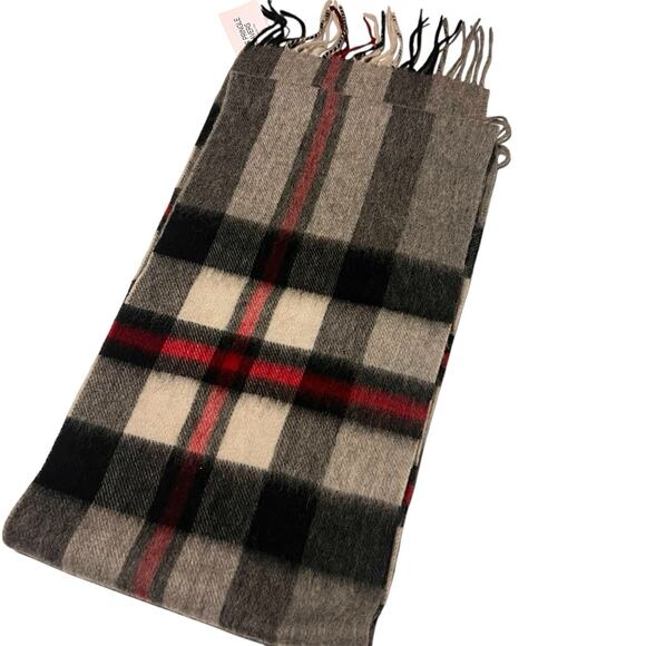 JAMES PRINGLE WEAVERS Long Scarf 100% Wool NEW Black & Red Plaid Tartan Scotland - Picture 4 of 5
